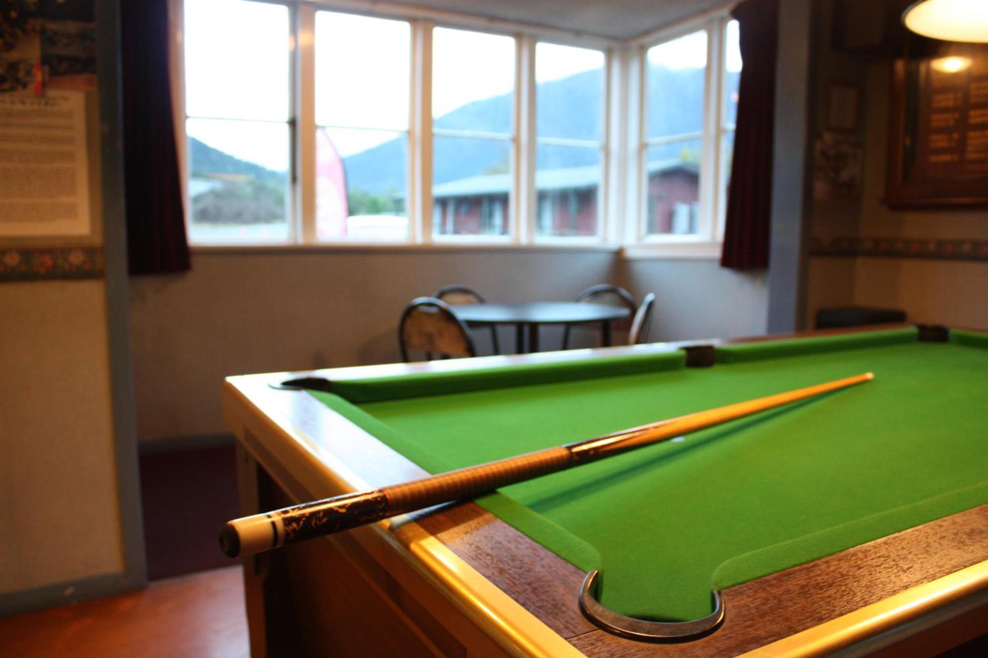 Owen River Tavern & Motels Dış mekan fotoğraf